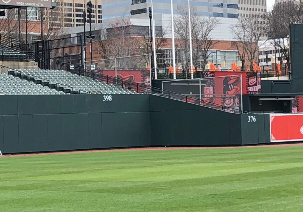 Orioles celebrate 30th anniversary of Camden Yards; New left-field